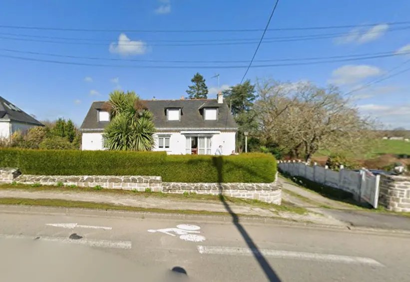 Maison Saint-Avé — Division en 3 logements et terrain détaché