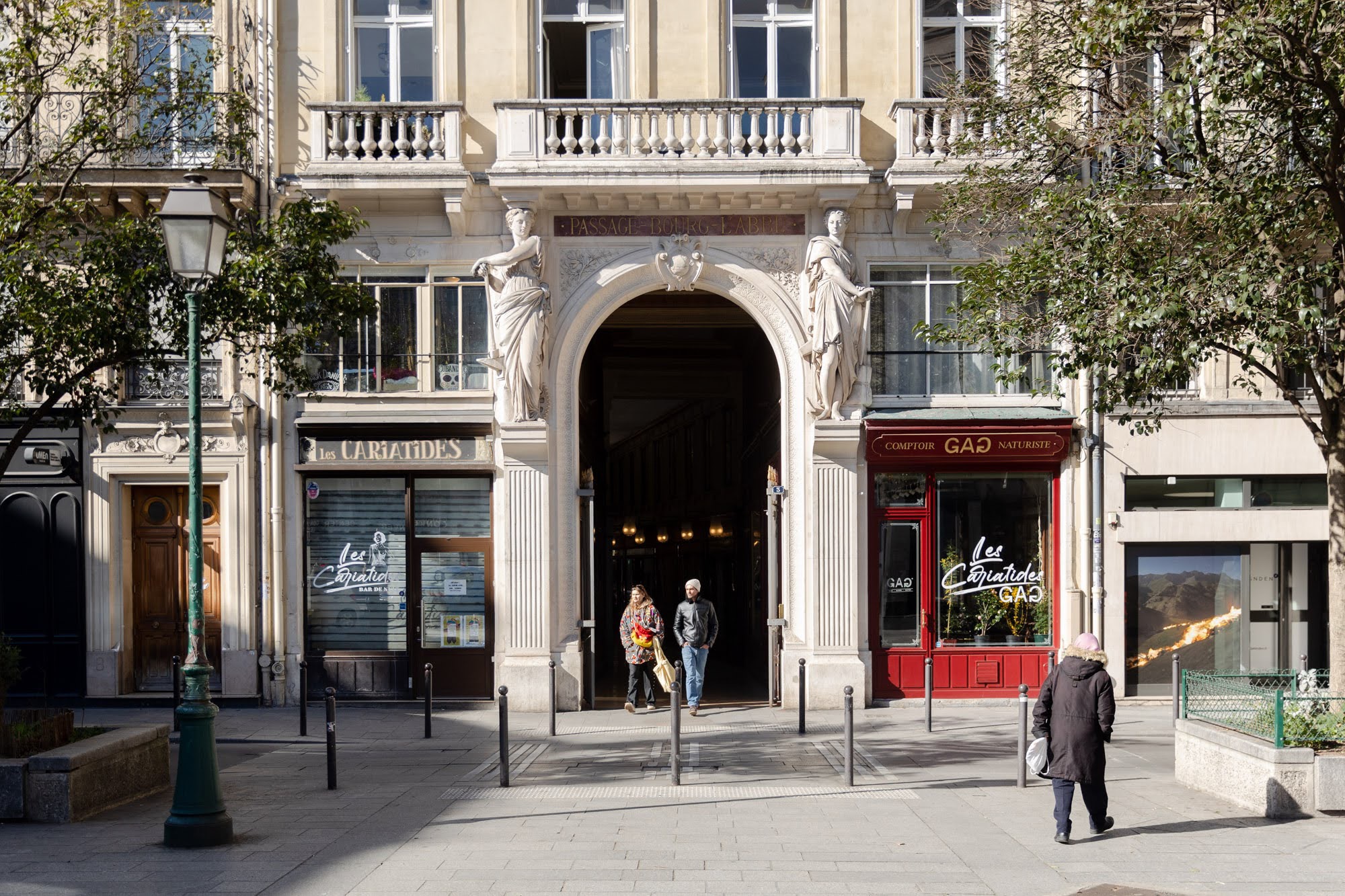 Passage Bourg l'Abbé