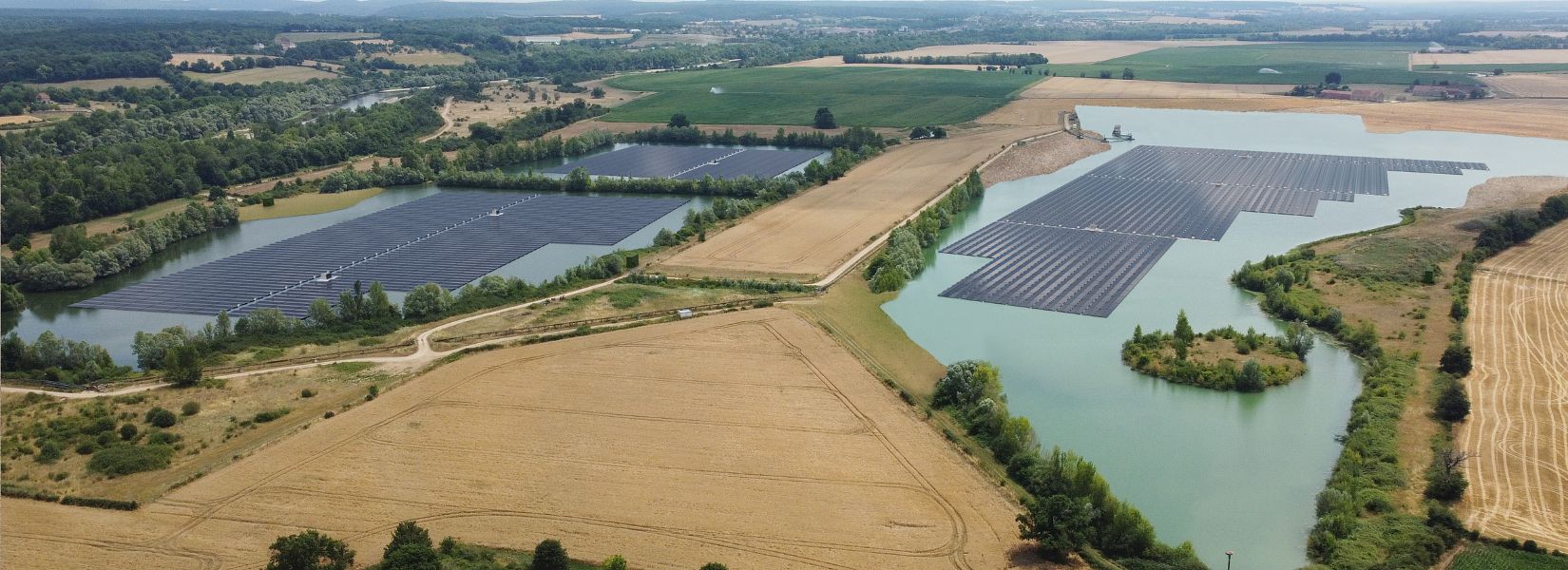 Centrale solaire flottante de Chevenon